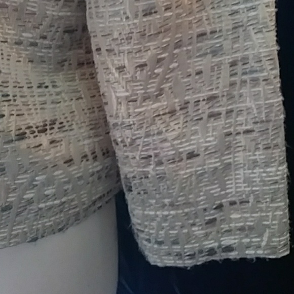 Mainbocker lined gold textured jacket-sz 8 - Picture 3 of 6